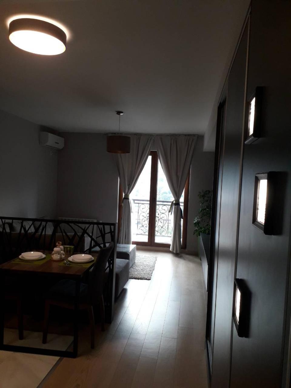 Gabriela & Marjan Luxury Self Check-In Flatiron Apartment Skopje Exterior photo
